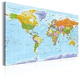 B&D XXL deutsch Weltkarte Pinnwand Kork & Vlies Leinwand Bilder 120x80cm XXL Zum Pinnen Groß Wandbild Rückwand Set mit 50 Markierfähnchen Wanddeko - Pins Deko Korktafel Lernkarte Landkarte World Map